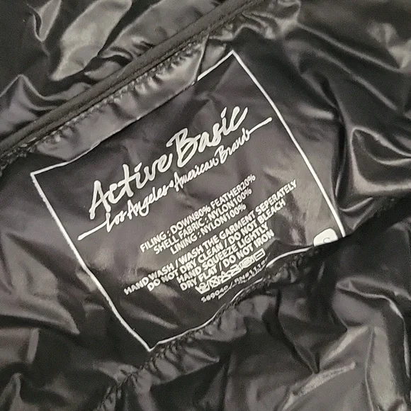 Active basic puff jacket - Picture 3 of 3